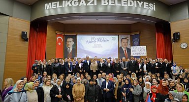 Kayseri’de AK Parti Kadın Kolları Danışma Meclisi Toplantısı gerçekleşti