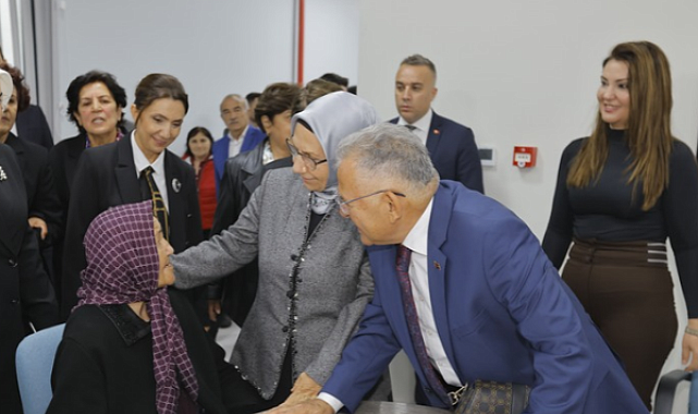Kayseri’de Alzheimer merkezinde hasta yakınlarının eğitimine dikkat çekildi
