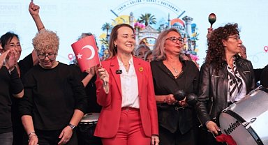 Kemeraltı Festivali renkli kortejle başladı