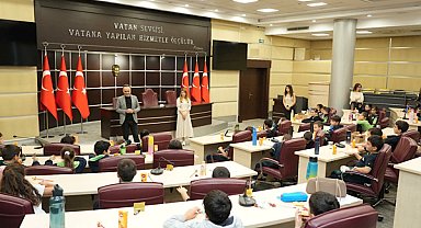 Kepez'de öğrencilere yerel yönetimlerin işleyişi anlatıldı