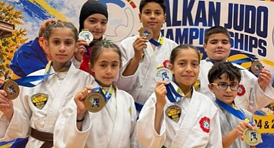 Konya Büyükşehir Belediyespor Balkan Judo Şampiyonası'ndan 7 madalyayla döndü