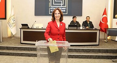 KUTSO’da Esin Güral Argat yeniden Yönetim Kurulu Başkanı seçildi