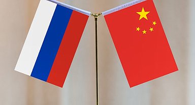 Li Qiang: Çin-Rusya iş birliği örnek bir model oluşturuyor