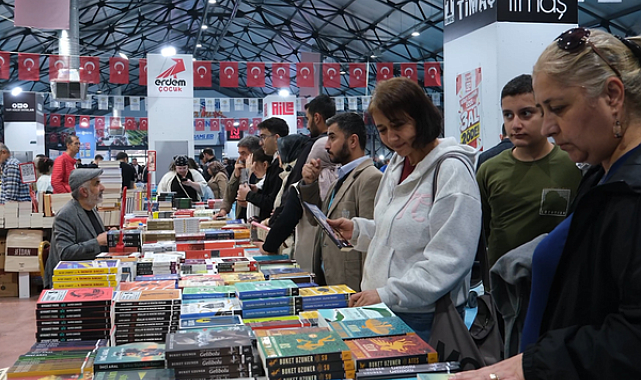 Malatya Kitap Fuarı’nda yazarlar okurlarla buluştu