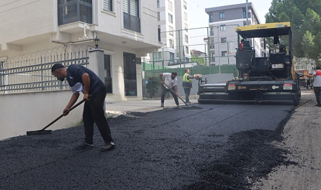 Maltepe'de asfalt çalışmaları Bağlarbaşı Mahallesi'nde sürüyor