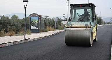 Manisa Büyükşehir Soma'da 3 kilometrelik yolu yeniliyor