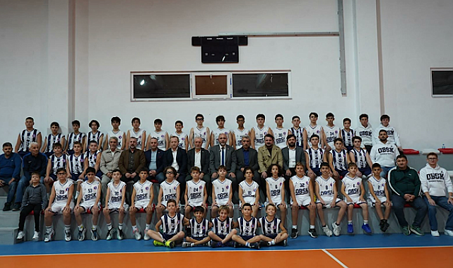 Orhangazi Belediyespor’un dört basketbol takımına malzeme desteği