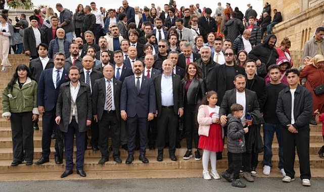 Özdağ, 29 Ekim’de Anıtkabir’i ziyaret etti