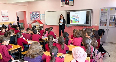 Sandıklı’da Geleceğin Güvencesi Öğrencilere Hayat Kurtaran Afet ve Yangın Eğitimi
