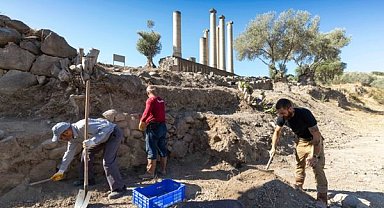 Smyrna kazıları İzmir’in 5 bin yıllık geçmişine ışık tutuyor