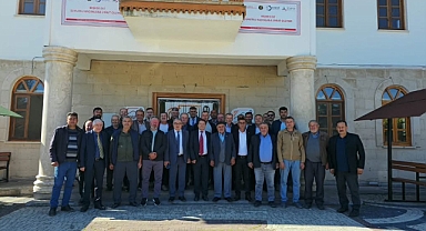 Şuhut’ta Muhtarlar Günü Coşkusu: Başkan Muhittin Özaşkın Muhtarlarla Bir Araya Geldi