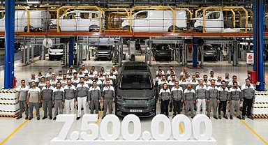 Tofaş, 7,5 milyonuncu aracını üretti