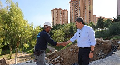 Toroslar Belediye Başkanı Yıldız sağanaktan etkilenen mahalleleri inceledi