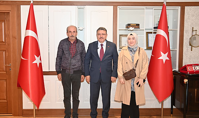 Trabzon Büyükşehir Belediye Başkanı Genç, 8 şehidin ailesini ağırladı