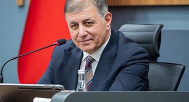 Tugay, Karayolları Genel Müdürü Gülşen'i makamında ağırladı
