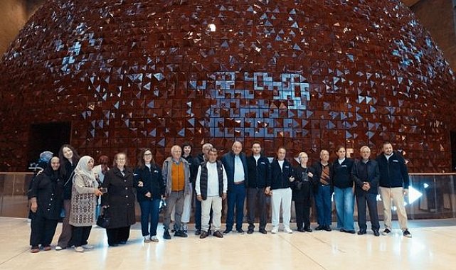 Türk Telekom, Darülaceze sakinlerini kültür-sanatın kalbi AKM’de ağırladı