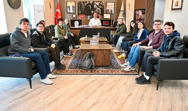 Üniversite öğrencileri Karacabey'de saha araştırması yaptı