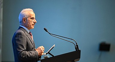 Uraloğlu: Osman Gazi platformu Karadeniz’deki görev yerine uğurlandı