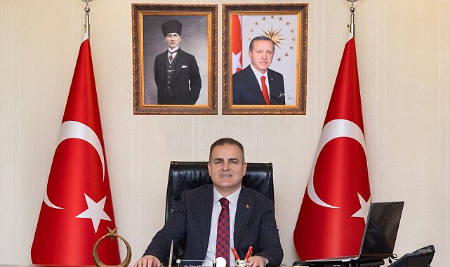 Vali Akbıyık: Cumhuriyet hürriyet aşkının en somut tecellisidir