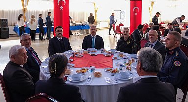 Vali Çiçek, Karaman'ın muhtarlarıyla bir araya geldi