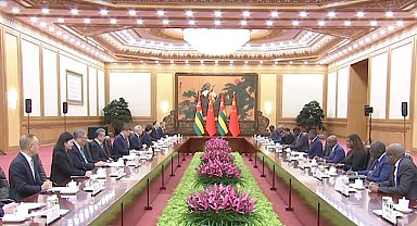 Xi, Togo Bakanlar Kurulu Başkanı Gnassingbe’yi kabul etti