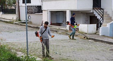 Yalova’da Kazım Karabekir Mahallesi’nde temizlik çalışması yapıldı