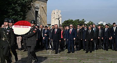  Yavaş: Ankara’nın başkentliği bağımsızlık iradesinin sonucudur