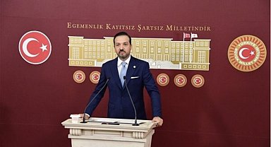 Zorlu’dan Özbekistan Cumhurbaşkanı Mirziyoyev’e karşılama
