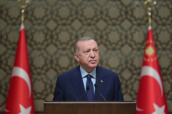 IOC Başkanı Bach’tan Cumhurbaşkanı Erdoğan’a tebrik