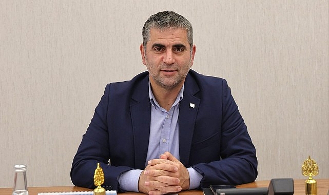 Kandıra Belediye Başkanı Adnan Turan, Berat Kandili dolayısıyla bir mesaj yayınladı