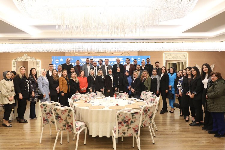 Başkan Palancıoğlu AK Parti Melikgazi ilçe teşkilatı ile iftarda buluştu