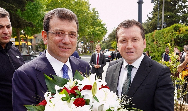 Ekrem İmamoğlu, Silivri'nin yeni Belediye Başkanı seçilen Bora Balcıoğlu'na tebrik ziyaretinde bulundu